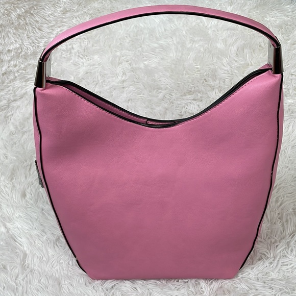 ALFANI ~ Bangle Faux-Leather Hobo ~ Pink Shell Silver ~ NWT! - Picture 5 of 12